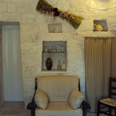 Hotel Trullo Casa Carucci With Pool