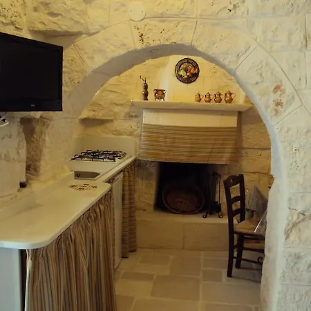 Trullo Casa Carucci With Pool 3* Ceglie Messapica