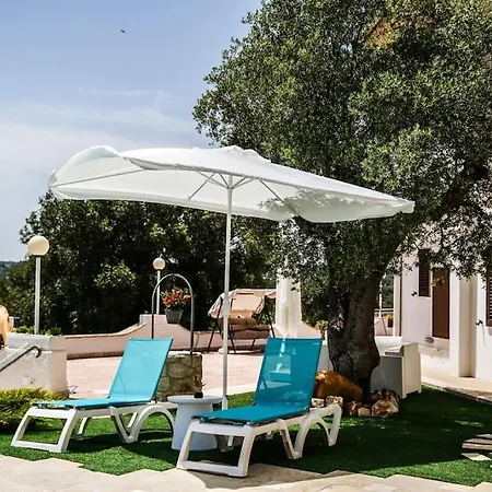 Hotel Trullo Casa Carucci With Pool