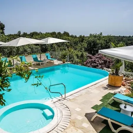 Hotel Trullo Casa Carucci With Pool 3*