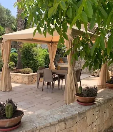 Trullo Casa Carucci With Pool Hotel Ceglie Messapica